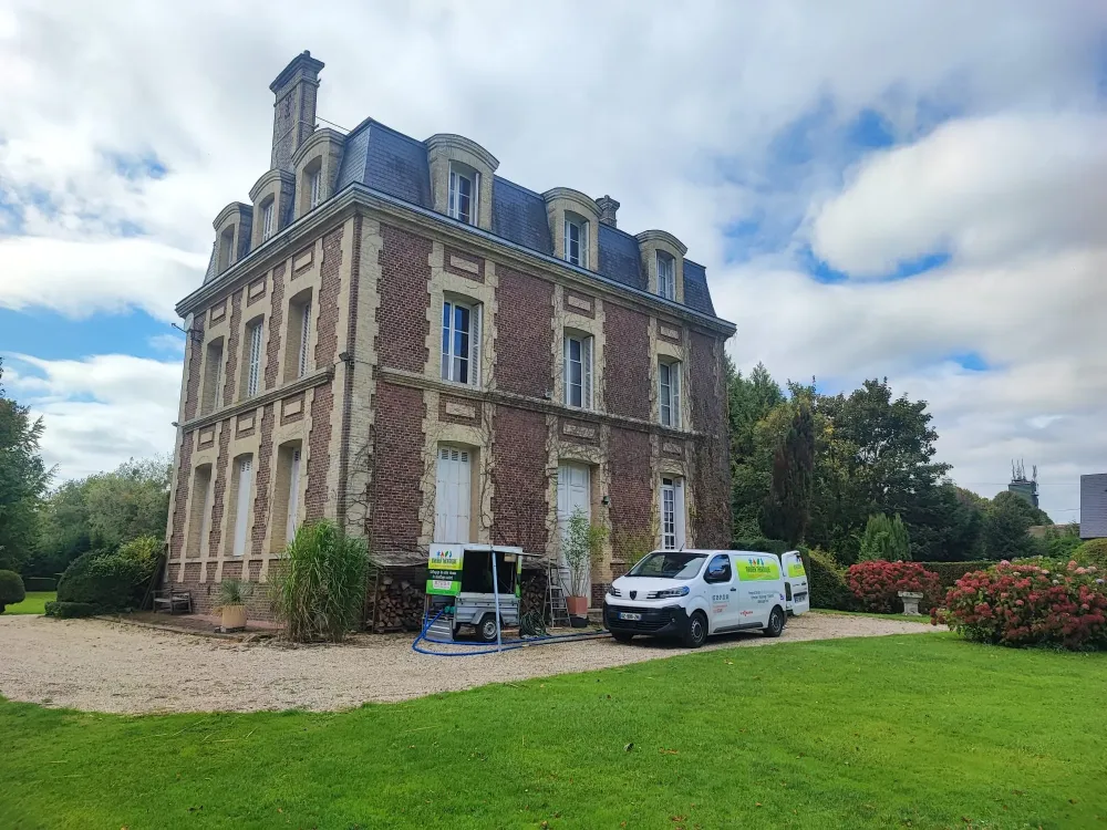 WhatsApp Image 2025-09-17 at 15.26.20